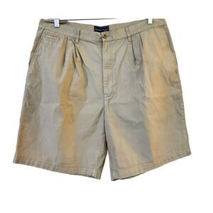 VTG Fairway Sport Mens Pleated Chino Shorts Size 40 Beige 10" Inseam